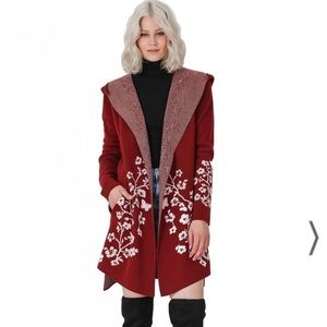 𝅺Vertigo poppy intarsia burgundy & white floral hooded cardi sweater coa…
